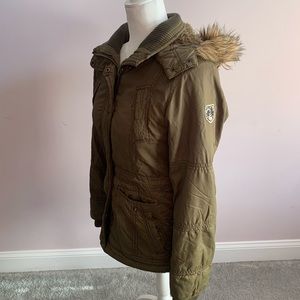 American Eagle Outfitters Navy Green Winter Jacket Small